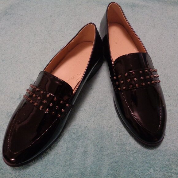SHINEY BLACK PATENT MENS  FAUX LEATHER LOAFERS W STUDS 9 main image 4